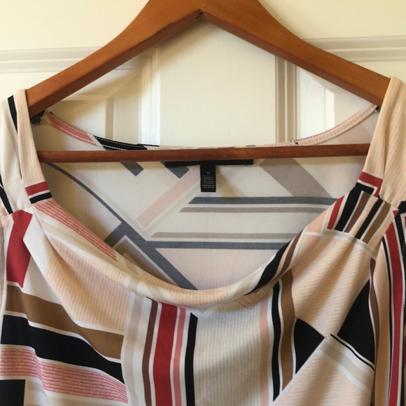 WHBM shell - Picture 4 of 10